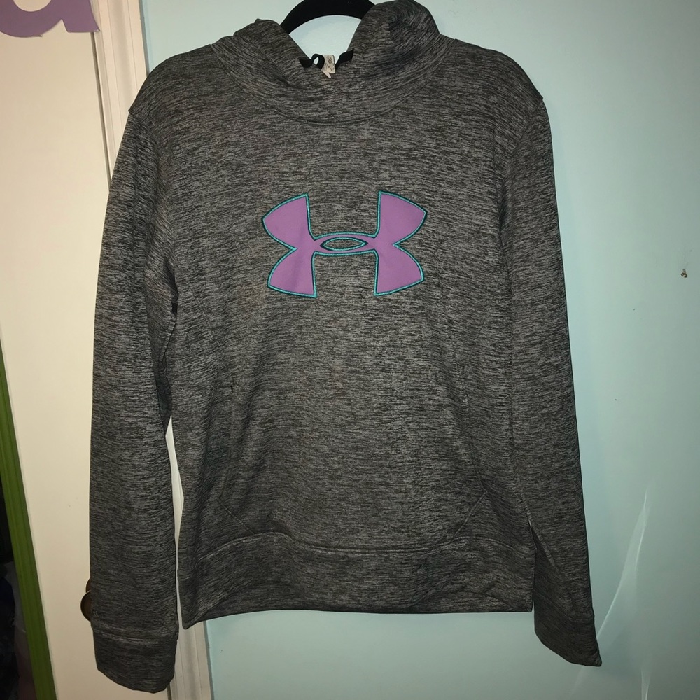 Under Armour sweatshirt